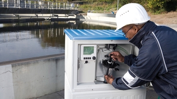 Automatiska vattenprovtagare för avloppsvattenrening, avloppssystem, dagvatten, floder och regnvatten