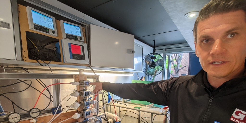 Garvers ansvariga prövare presenterar Endress+Hauser- och Rockwell Automation-instrumentering