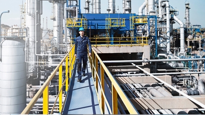 sidhuvudbild av process-gasanalysatorer