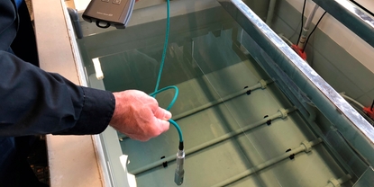 Picture of Measuring the concentration in HUG passivation bath with Teqwave T