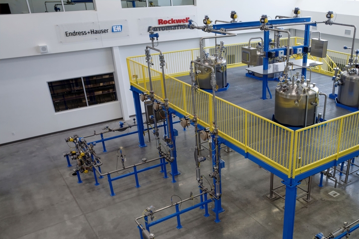 Applikationsexpertis från verkligheten'': utbildningsanläggning för kunder och PTU® (Process Training Units). Applikationsexpertis från verkligheten'': utbildningsanläggning för kunder och PTU® (Process Training Units).