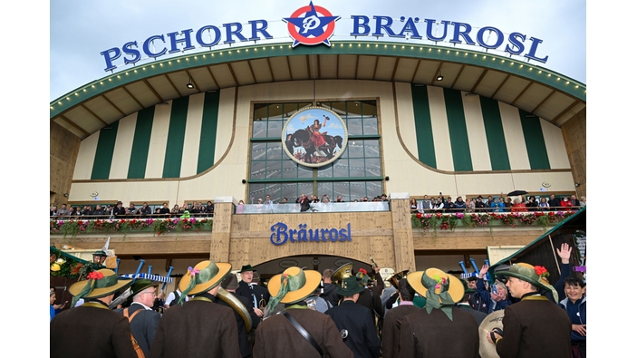 Pschorr Bräurosl-festivaltältet på Oktoberfest i München